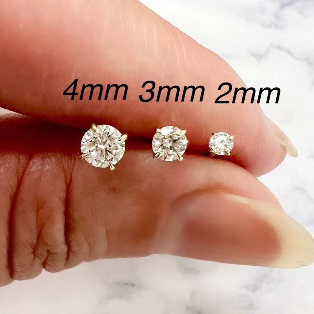 3mm Diamond Stud Earrings 14K Gold, VVS EF Lab Diamond, Solid Yellow Gold Studs